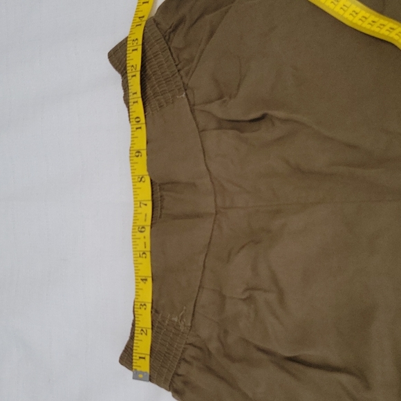 Revamped brown wide leg high rise crops size large - Picture 2 of 7